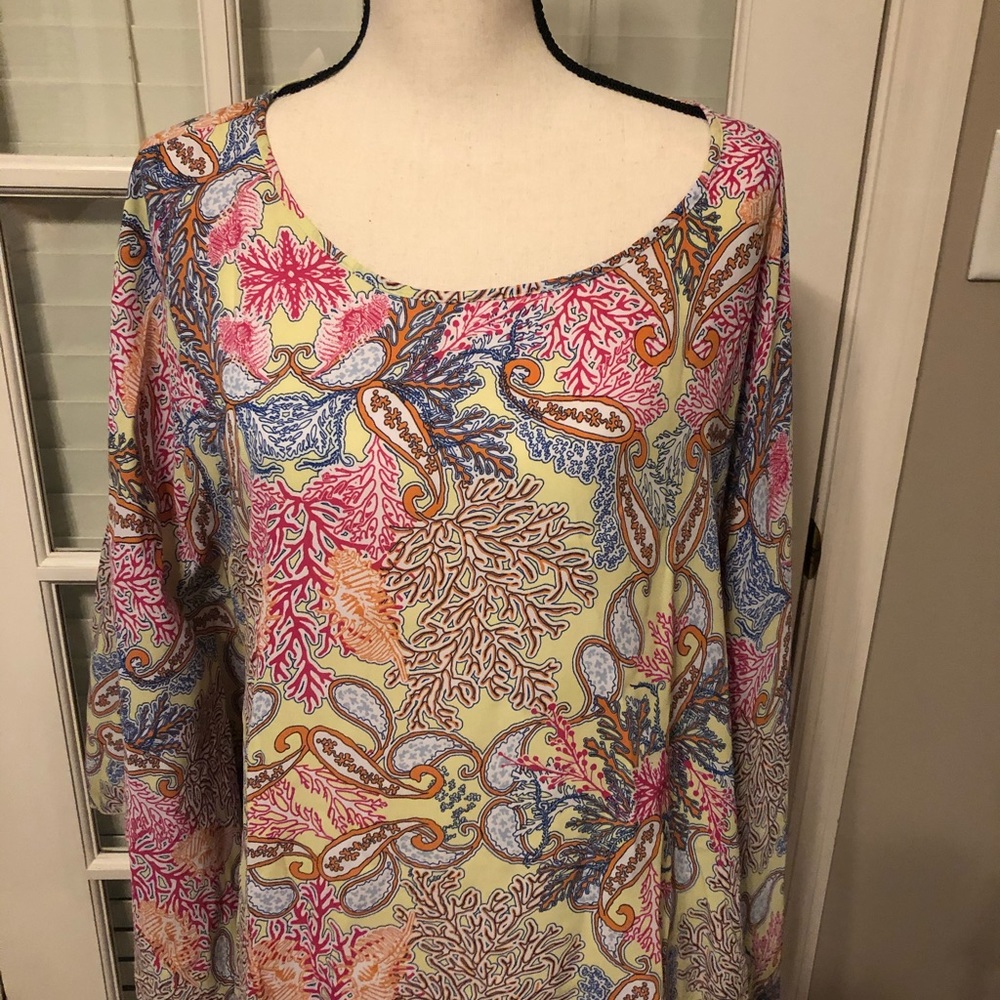 Flowy coral reef printed blouse
